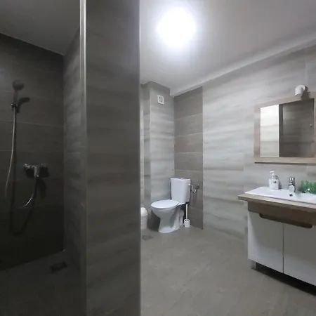 Kruna Hotel 3*