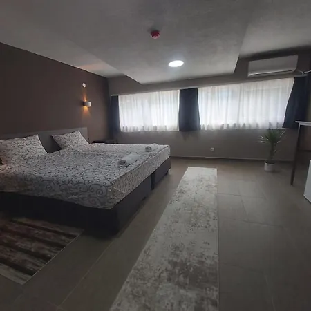 Hotel Kruna Belgrado